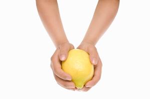 喫茶メニューも人気の東京シーシャ専門店